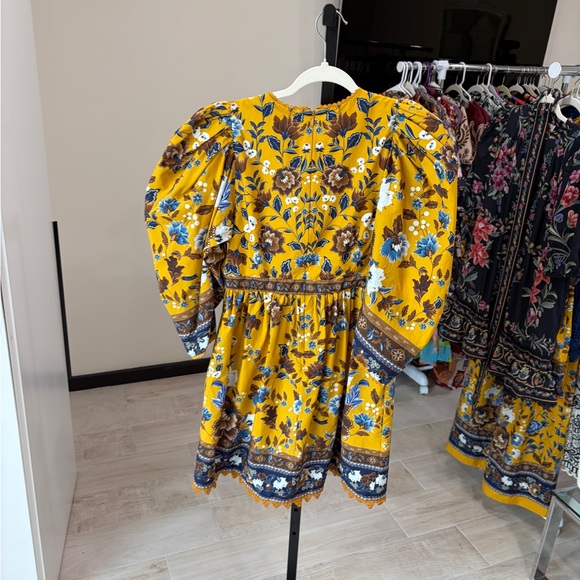 Farm Rio: Yellow Flowering Garden Tree Mini
Dress - Picture 8 of 13